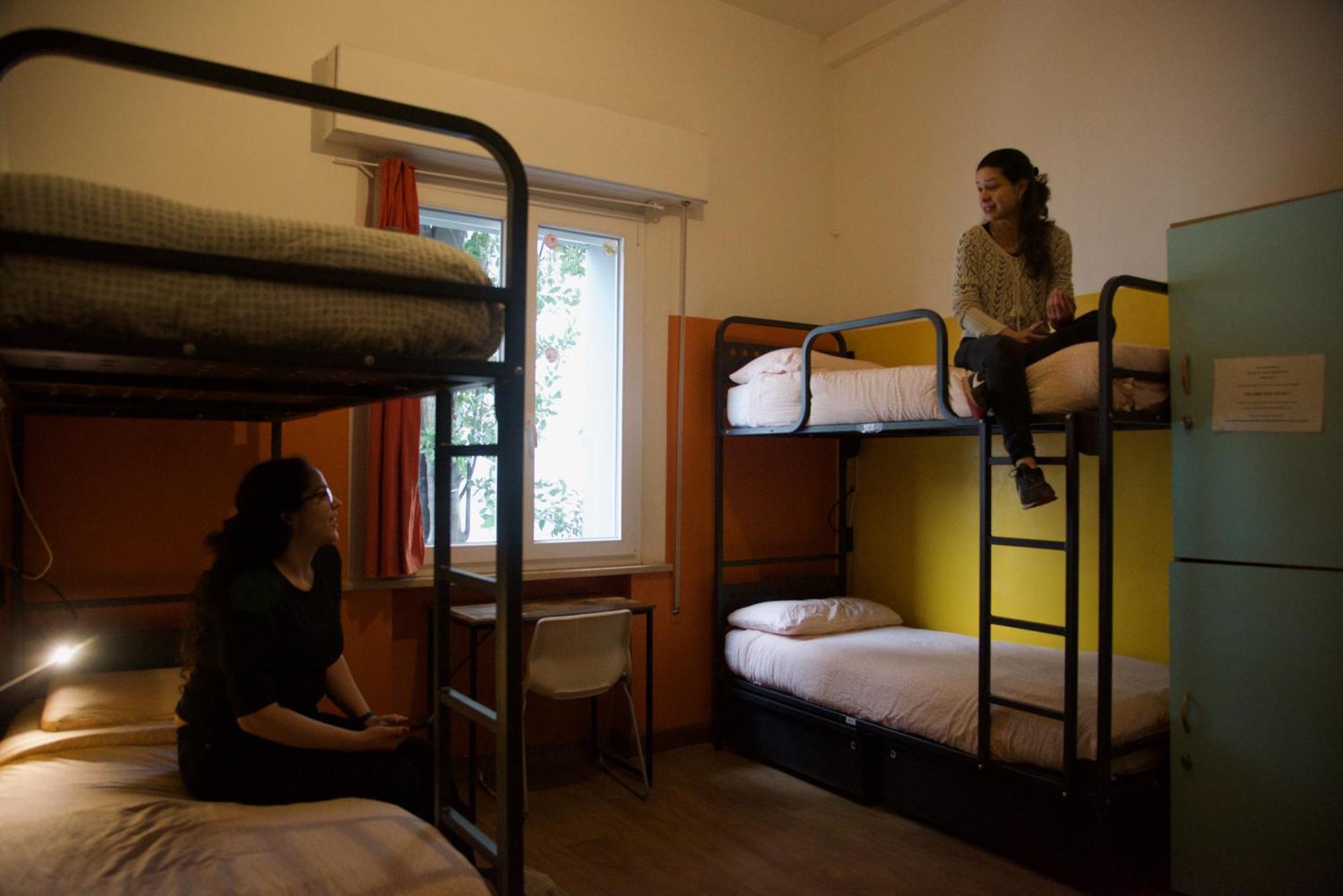 Sunflower City Student Hostel & Bar Rimini Ngoại thất bức ảnh