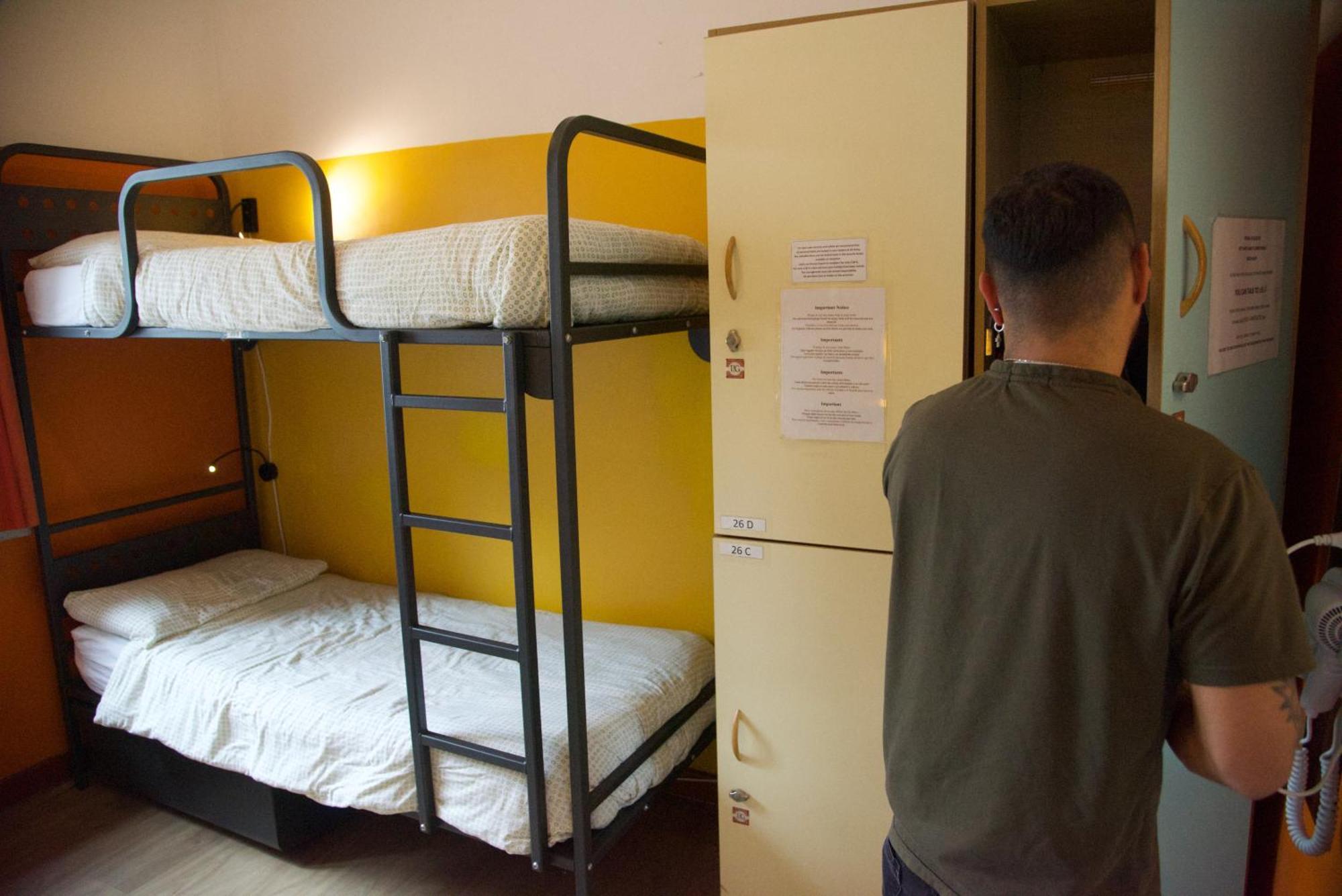 Sunflower City Student Hostel & Bar Rimini Ngoại thất bức ảnh